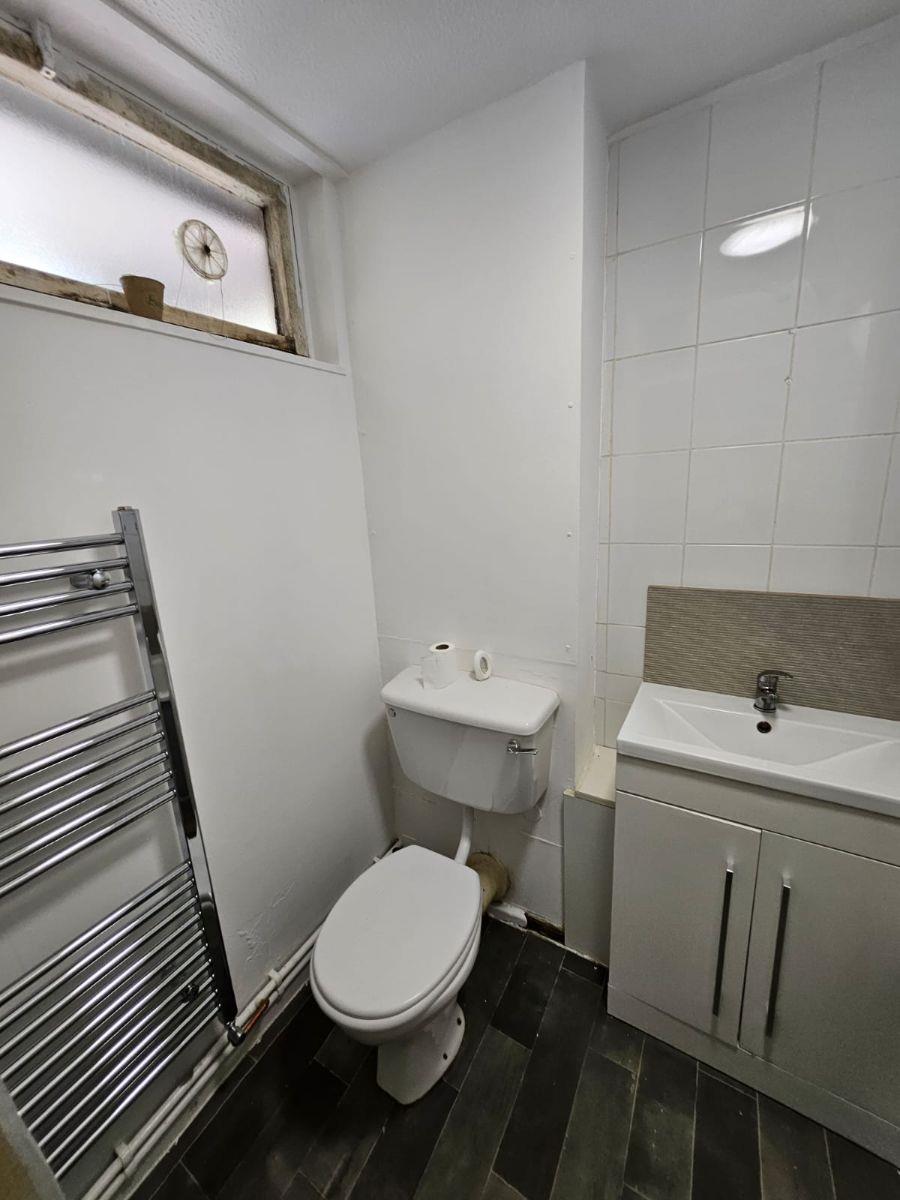 Property Image 7482103f-1792-41d3-8a54-8056292e0bf3