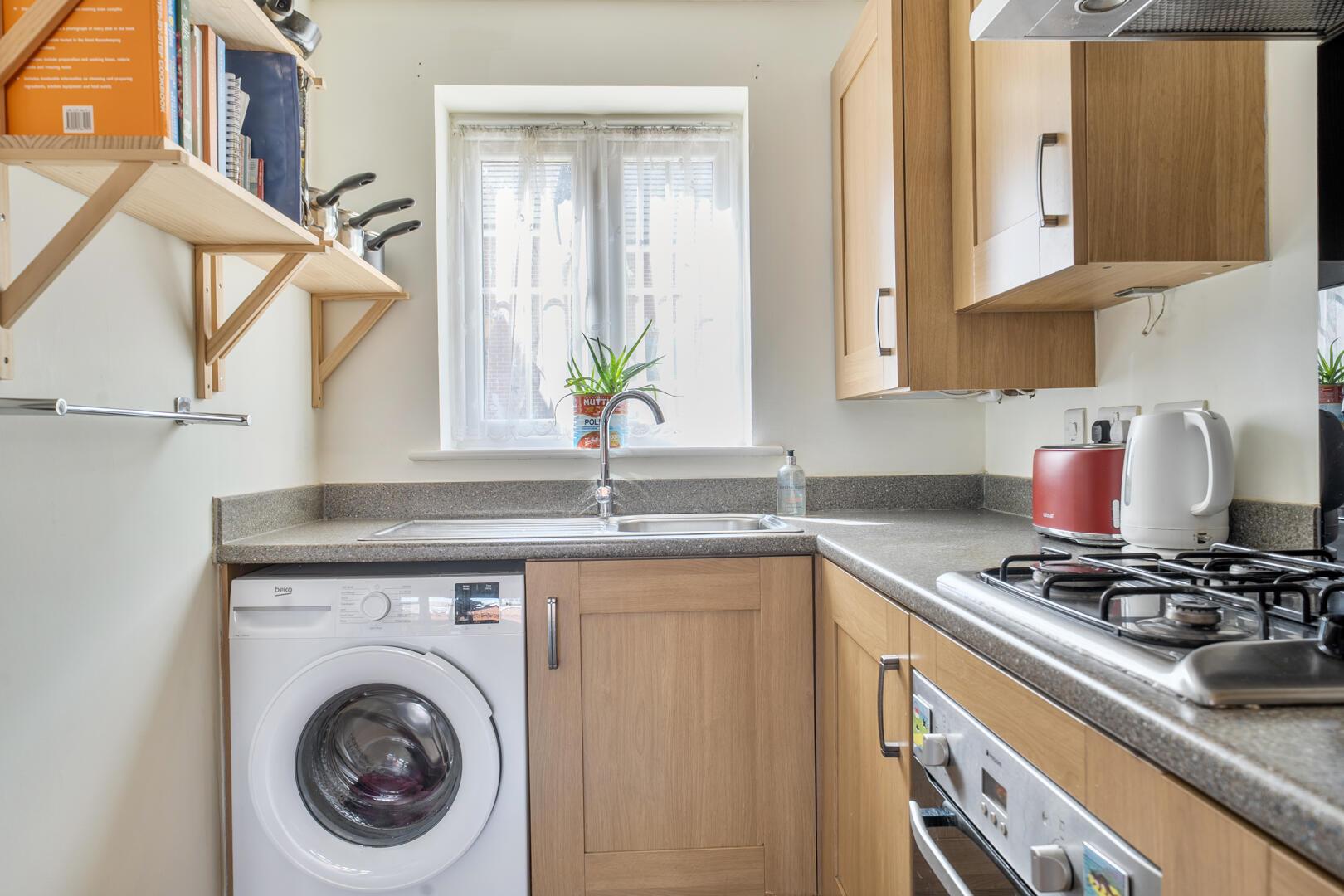 Property Image 748d85dd-a1d3-4756-adf7-94a81ef4613b