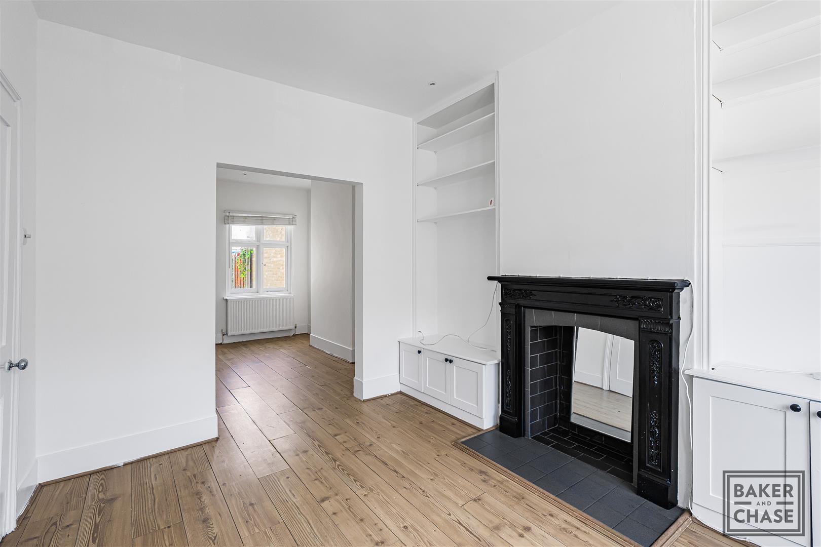 Property Image 749c4519-b381-4a0f-a956-01e33bd00437