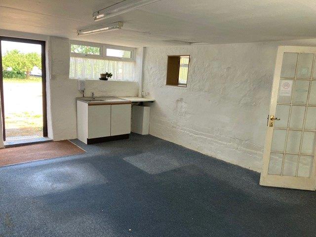 Property Image 749eb0b1-9d2e-4be9-bf46-42e335f3c222