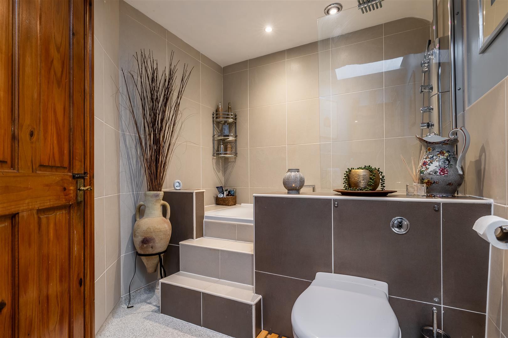 Property Image 74ae489d-c75d-469c-8993-489edcfc78db