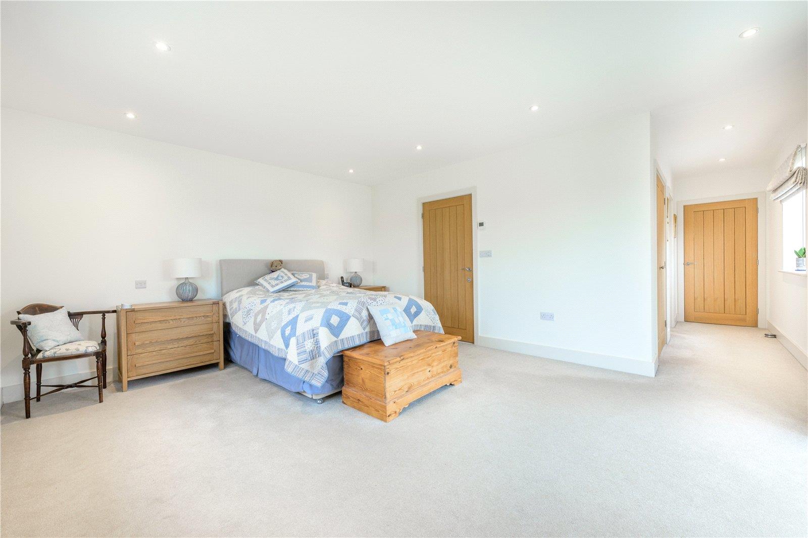 Property Image 74b29f3a-b82a-4bcb-8f80-4d204d47b17b
