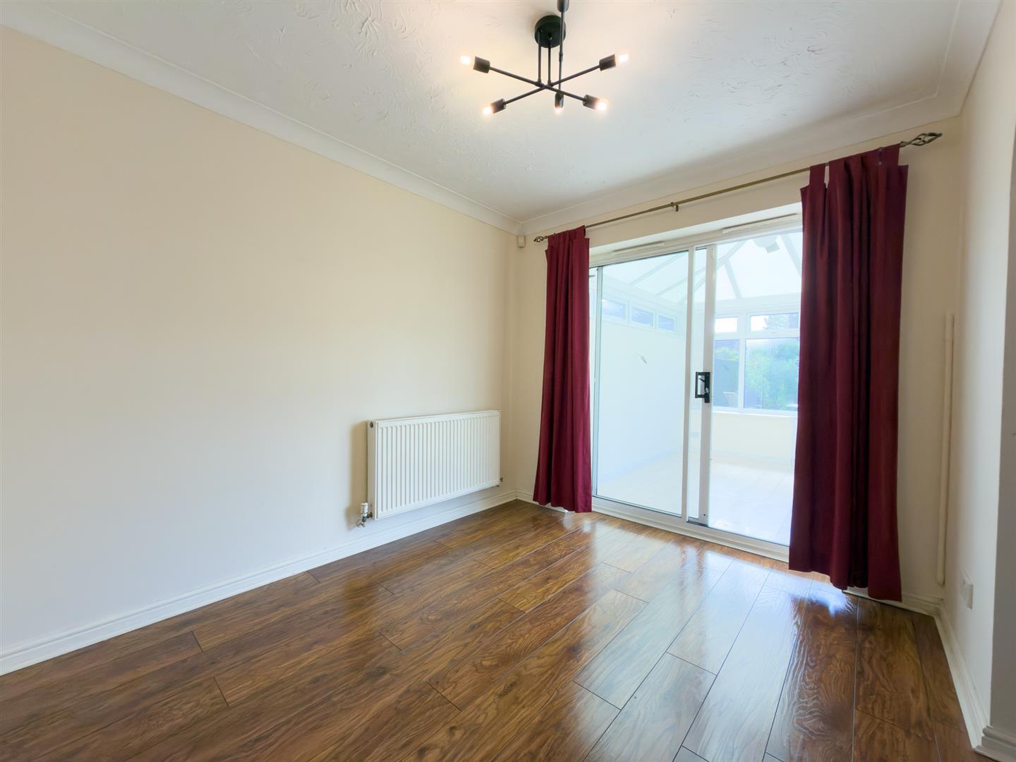 Property Image 74b53ddb-e36b-4dd3-8269-82029f1f0214