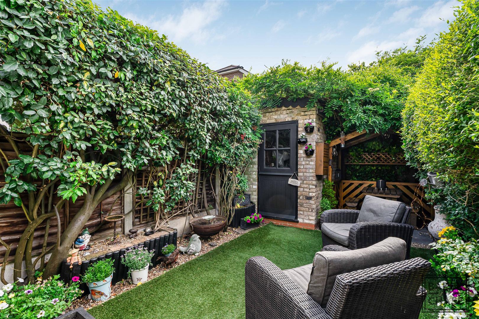 Property Image 74bbc5ec-136a-4dd7-a458-d8206c70dc17
