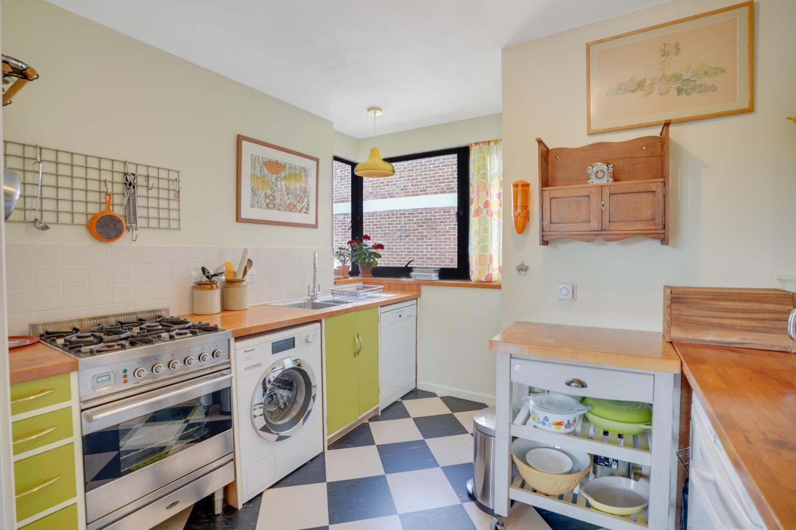Property Image 74cb24ea-d266-4369-9b2a-137de00d183f