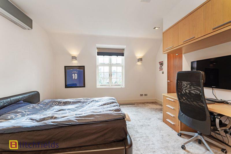 Property Image 74d6d28d-187f-405e-b2df-cf4cf3c94fb2