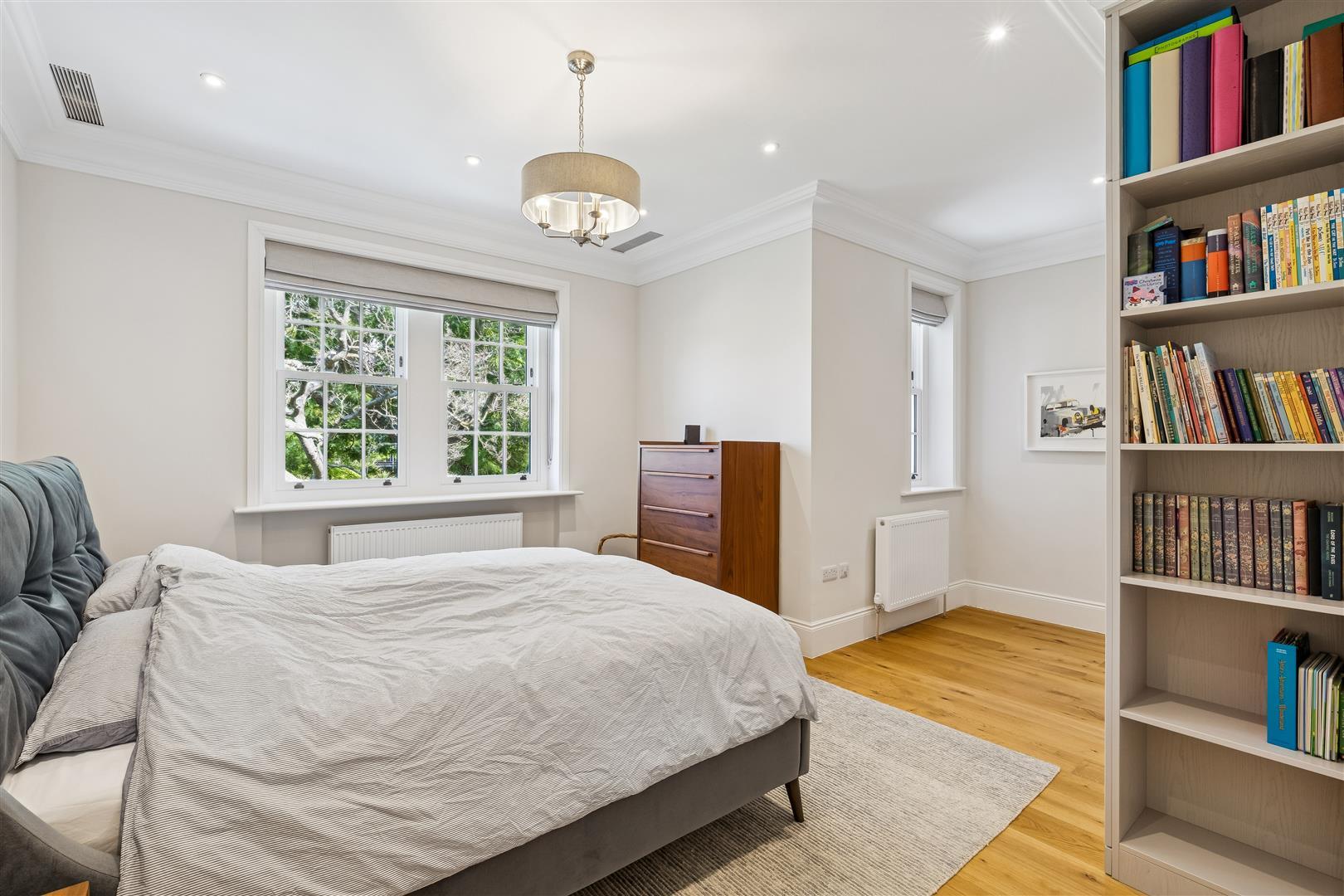 Property Image 74d988ae-a834-4082-b77f-2923d5bacb54