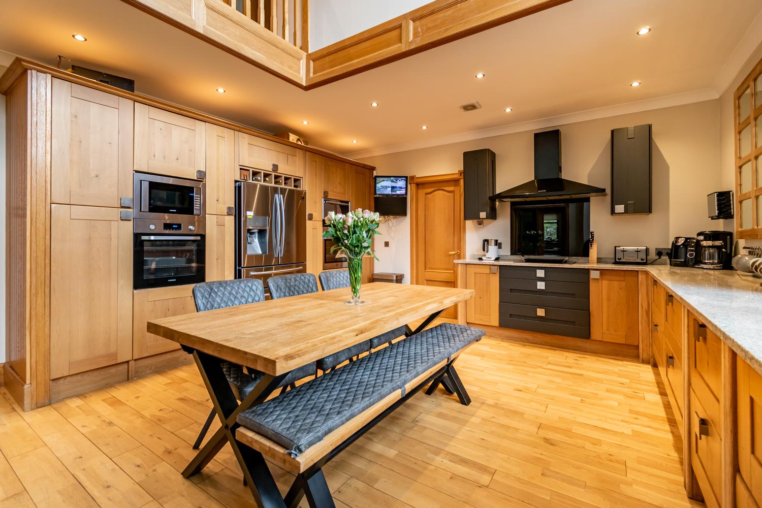 Property Image 74da3fec-ecbe-44ff-b56e-7e037c63dd1e