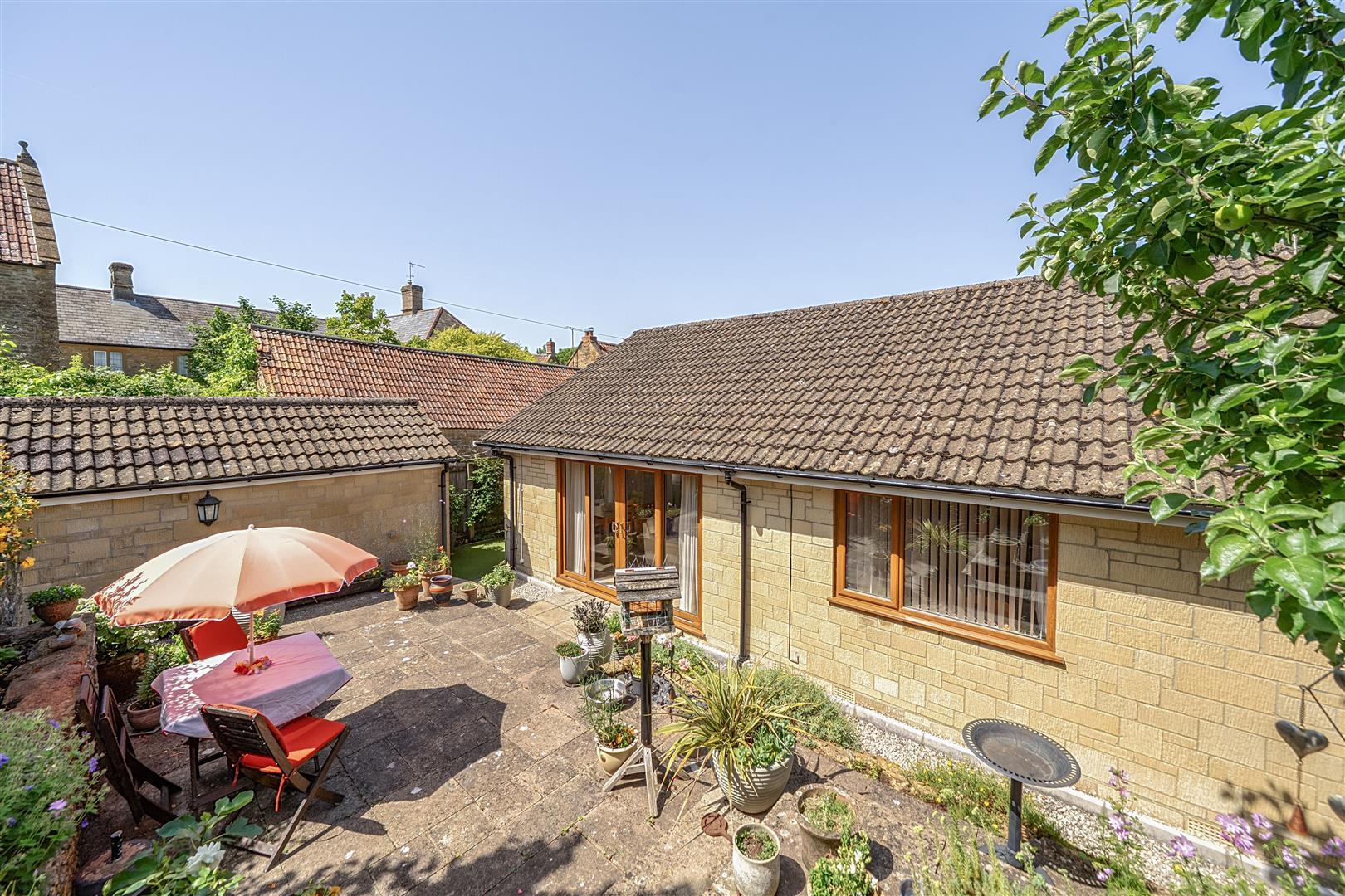 Property Image 74df2eb2-9499-4fd1-8776-9c9141594b7b