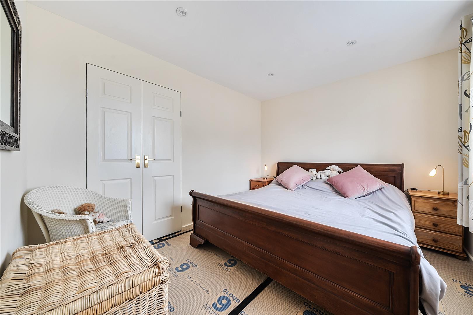 Property Image 74e10f80-9904-48b7-ad95-e4e66c7afd90