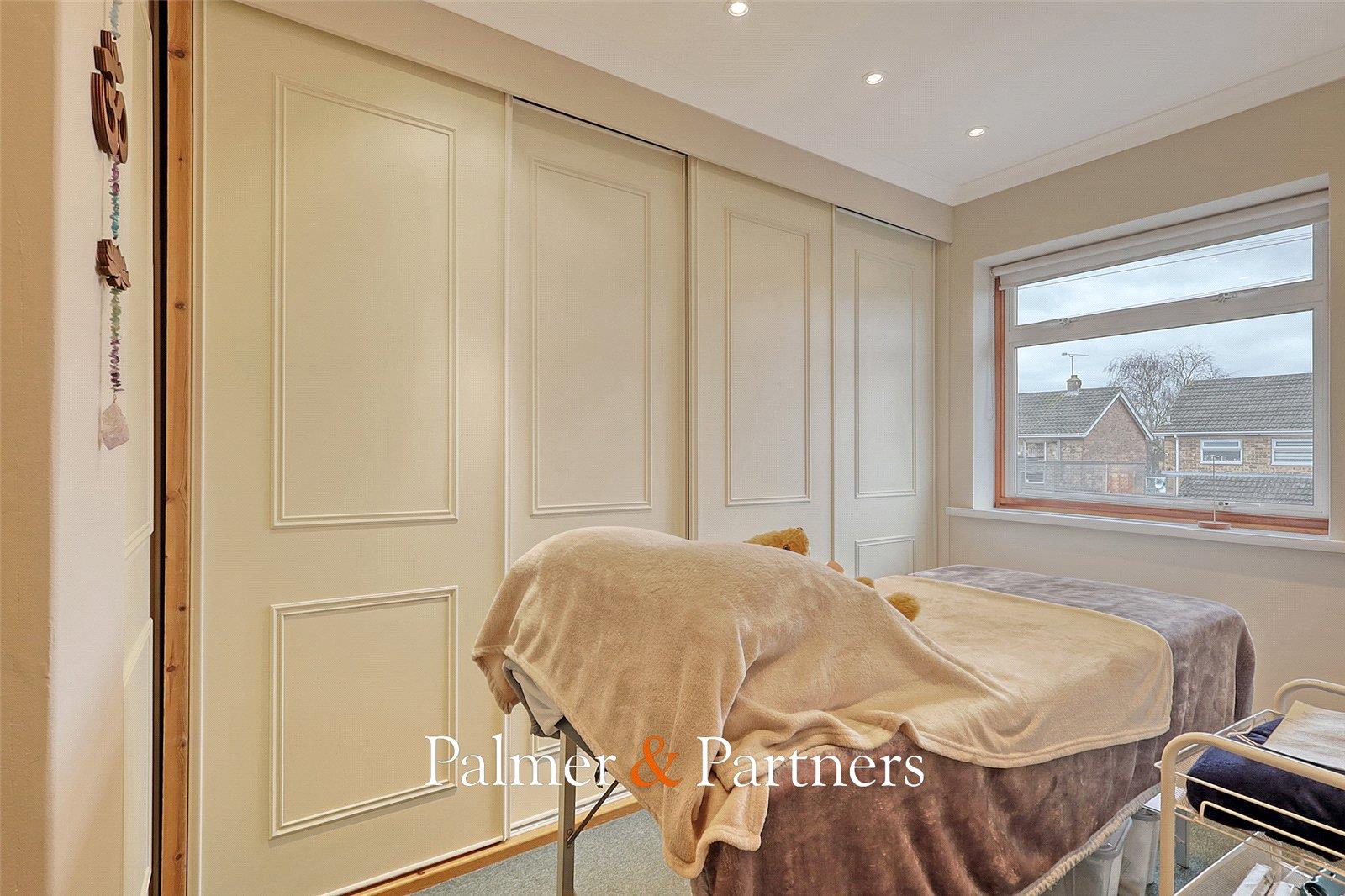 Property Image 74fd16df-e44b-457f-b18d-1d1ee3b21721