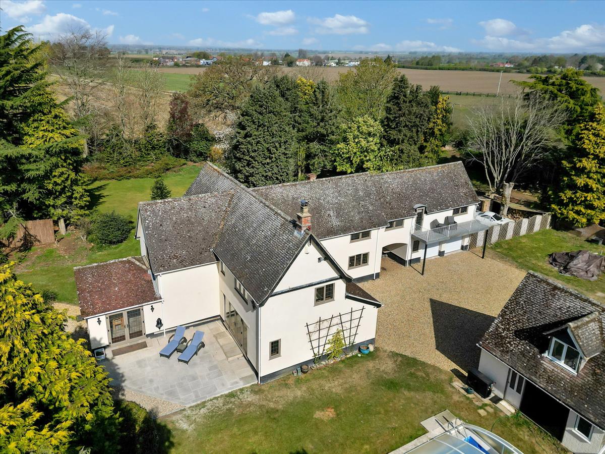 Property Image 74fd4d26-a8e5-4523-9624-d334893b0822