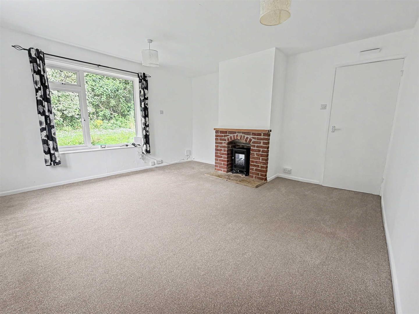 Property Image 750bc43f-9d83-4908-8c77-889a3dae3c59