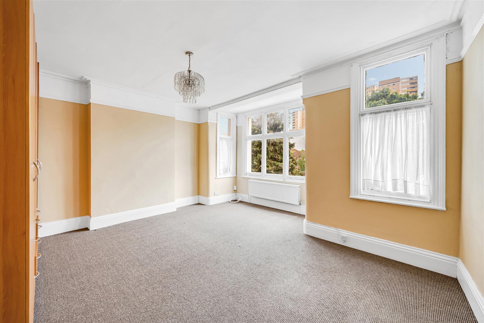 Property Image 751156dc-6b93-4846-878a-c603b1389cd7