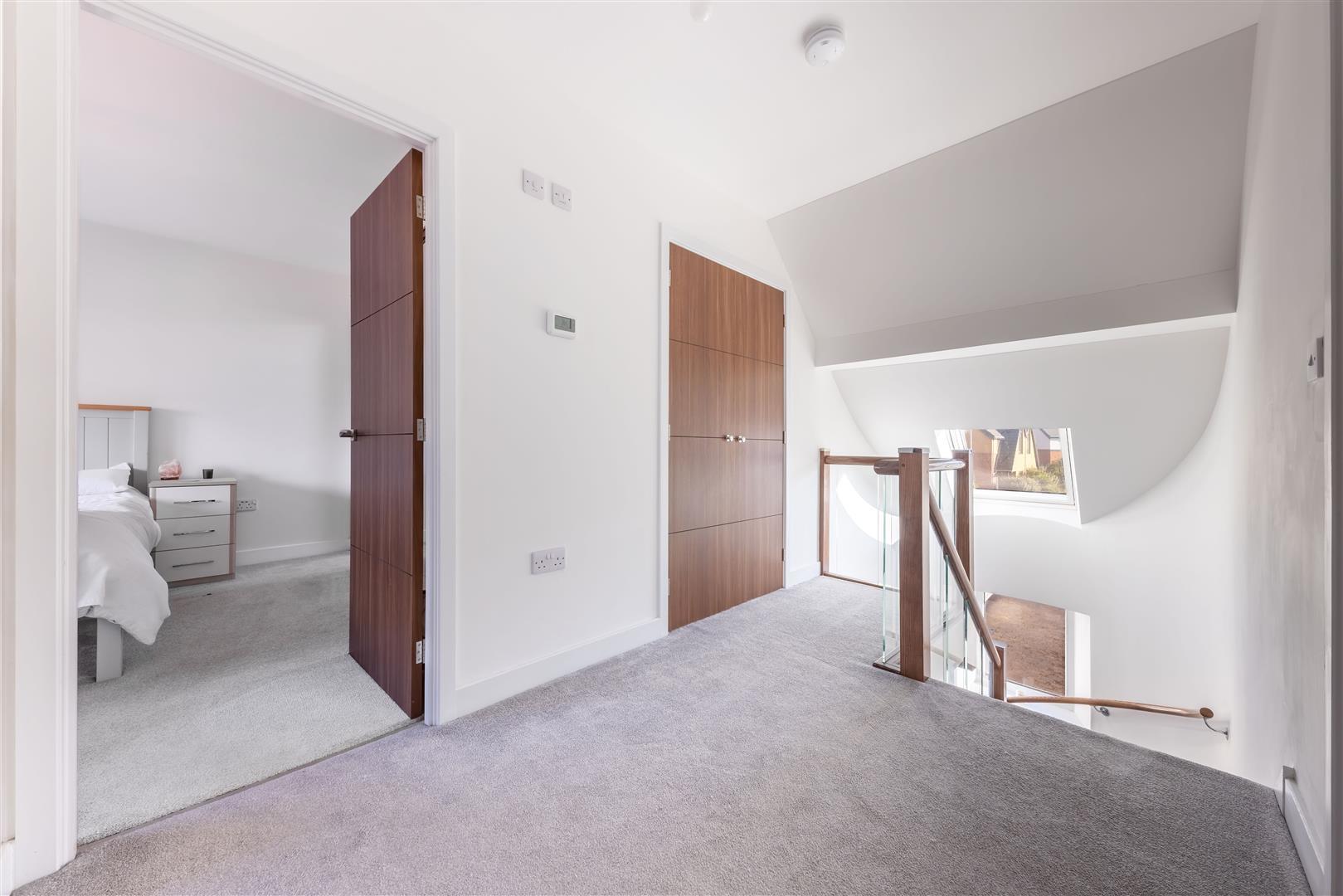 Property Image 751bad84-49fd-491b-a237-c2c9928bbf7a