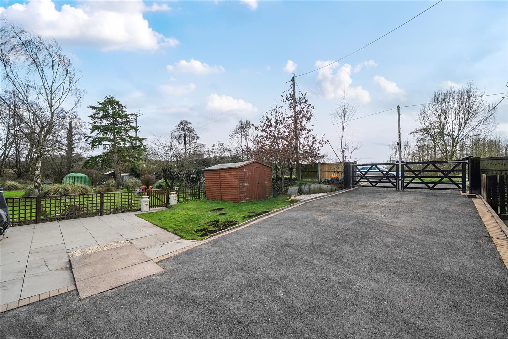 Property Image 75345fa4-184b-4c27-b6c6-1b89981e49e4
