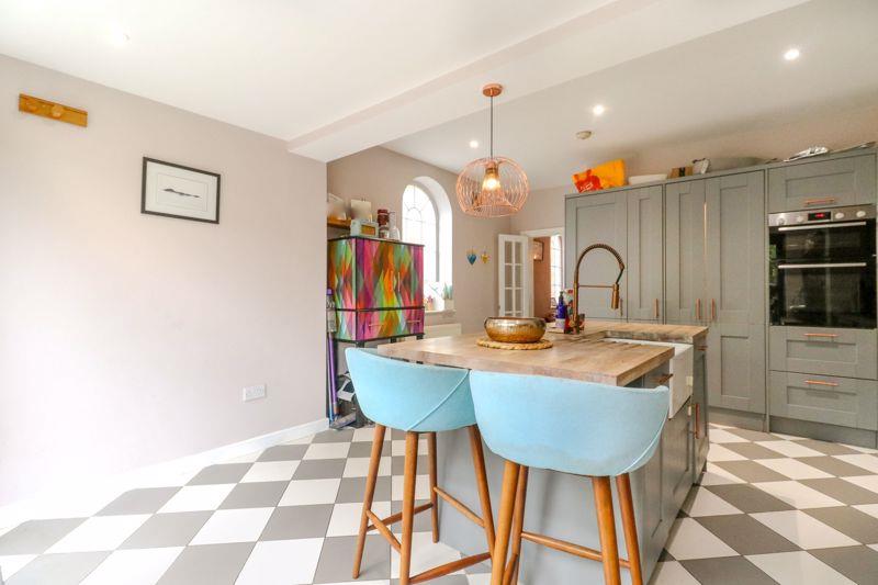 Property Image 7546e998-3c42-449b-b557-e8a4a0b98ddb