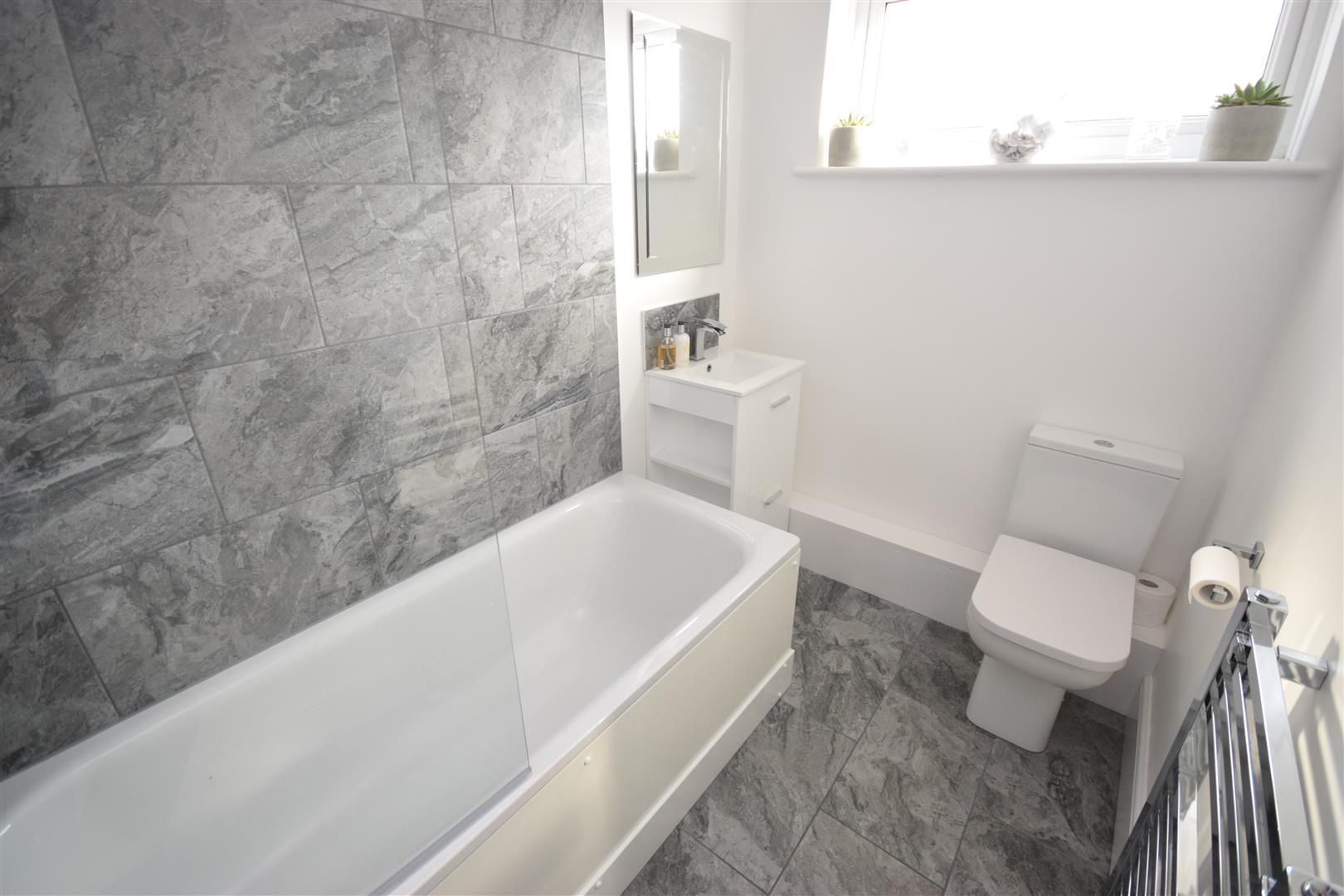 Property Image 755cdc38-9f68-465f-99ac-6f61f2d76853