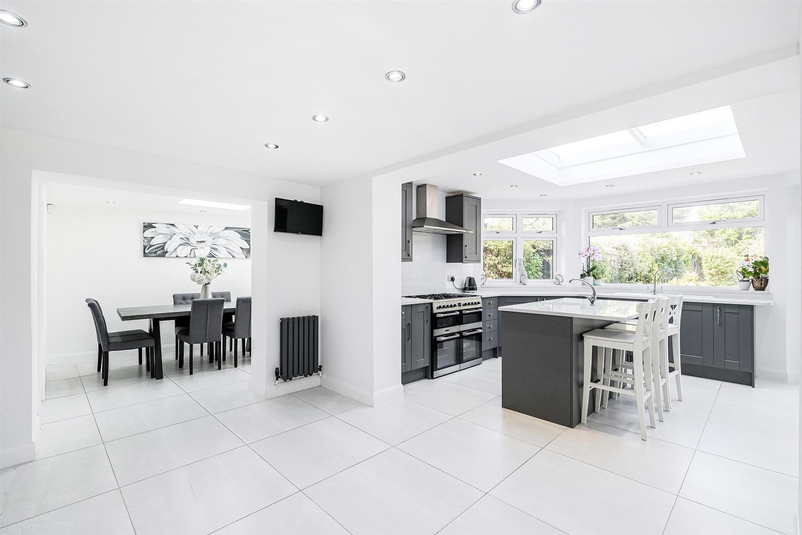 Property Image 756146c6-5acf-4f54-ba8b-ceb3efb05d9f