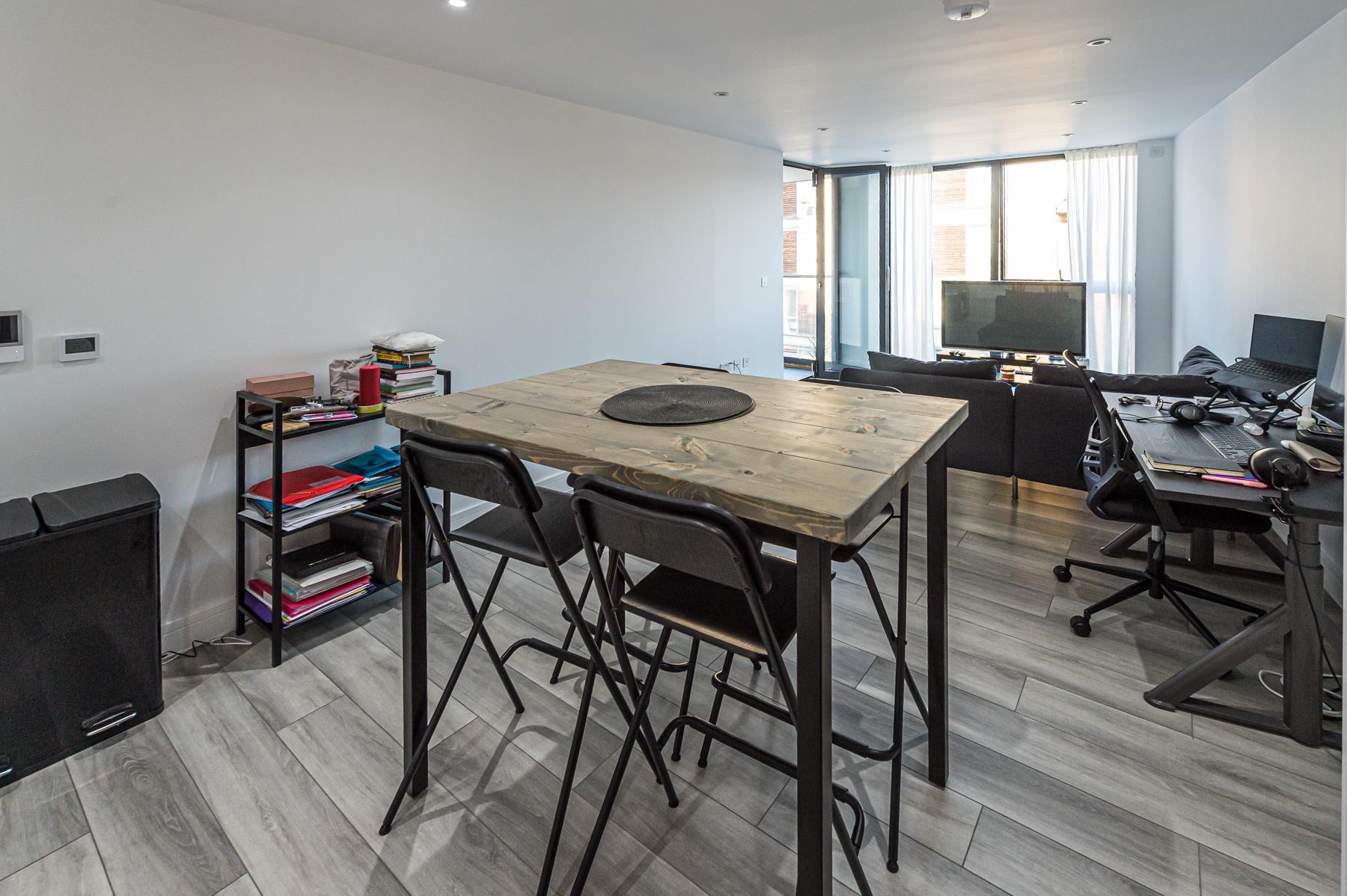 Property Image 757149c8-9c4e-439e-910a-11c7aadff712