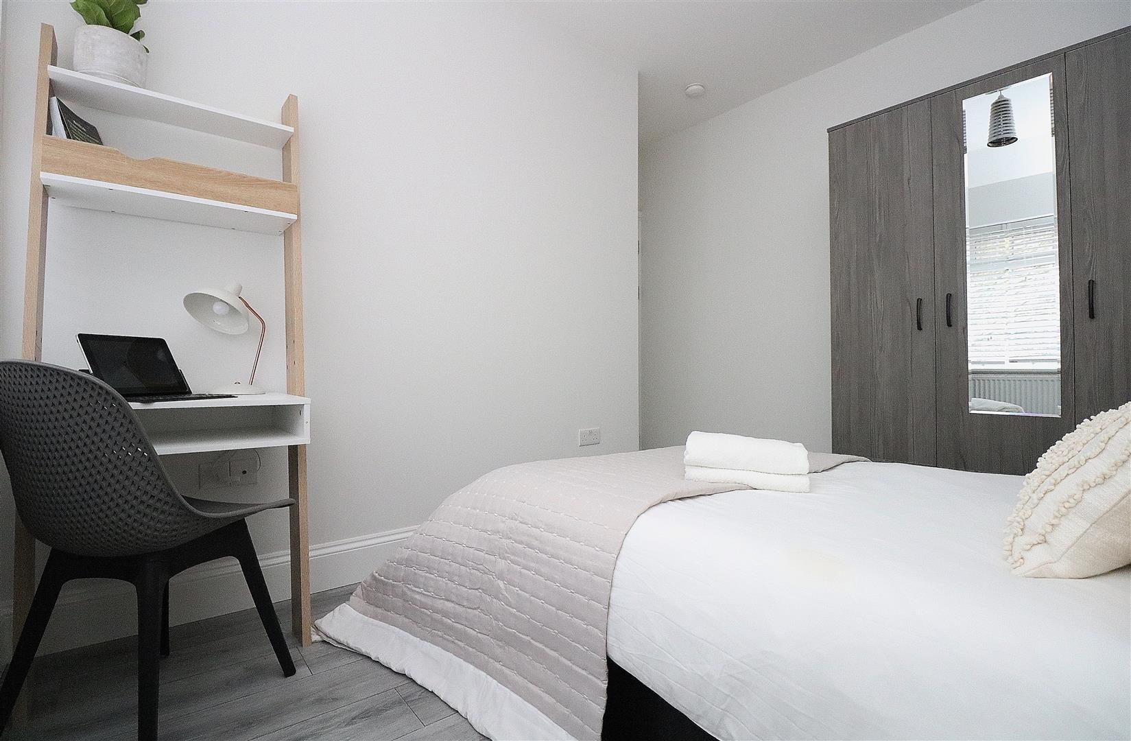 Property Image 75735a3e-90d8-4534-b4b3-5d673b1af9c8
