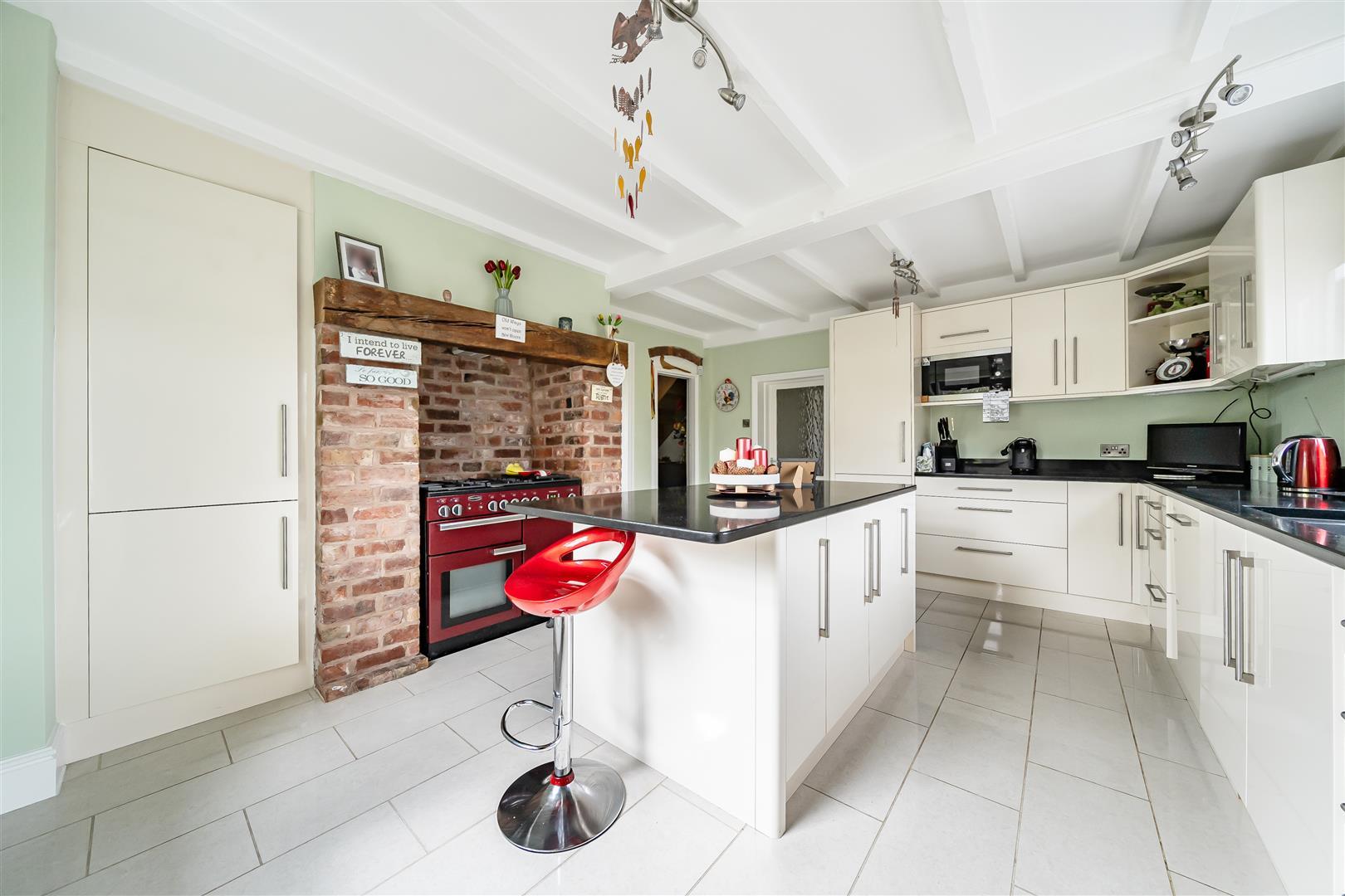 Property Image 7595b616-32ee-46ae-bea0-9ae854db8c09