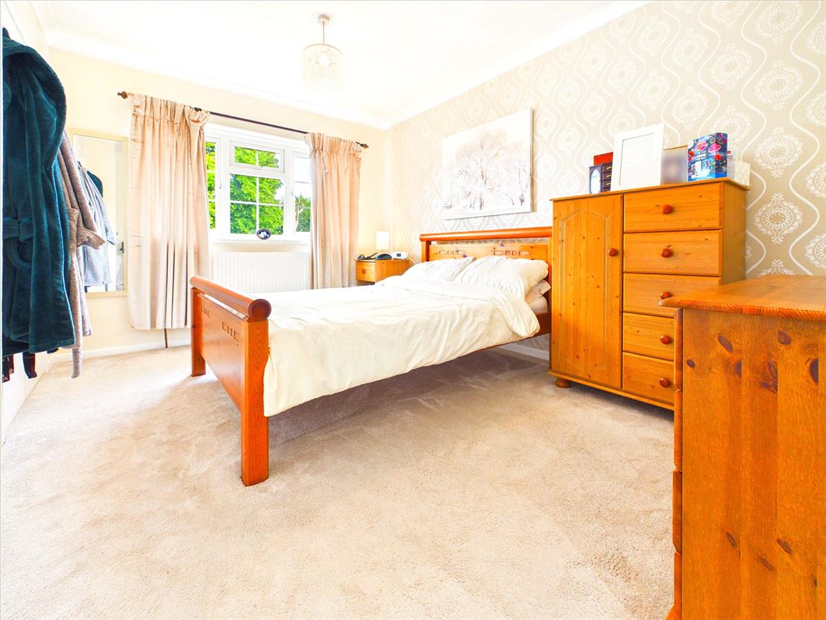 Property Image 75996969-acba-41b5-94e5-abf949f9f193