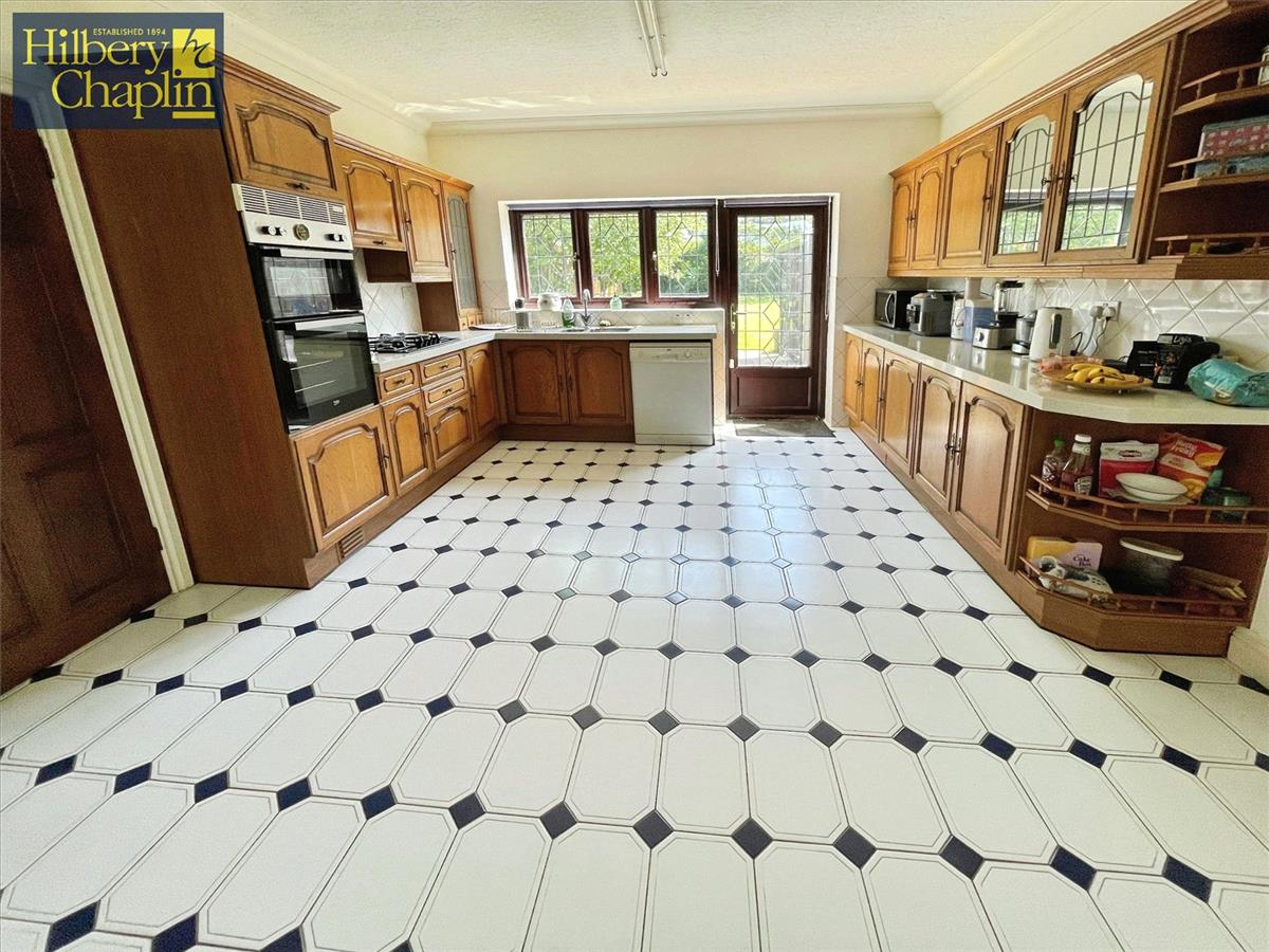 Property Image 75adcc47-3e4f-402e-a2d7-9a0067a8eccf