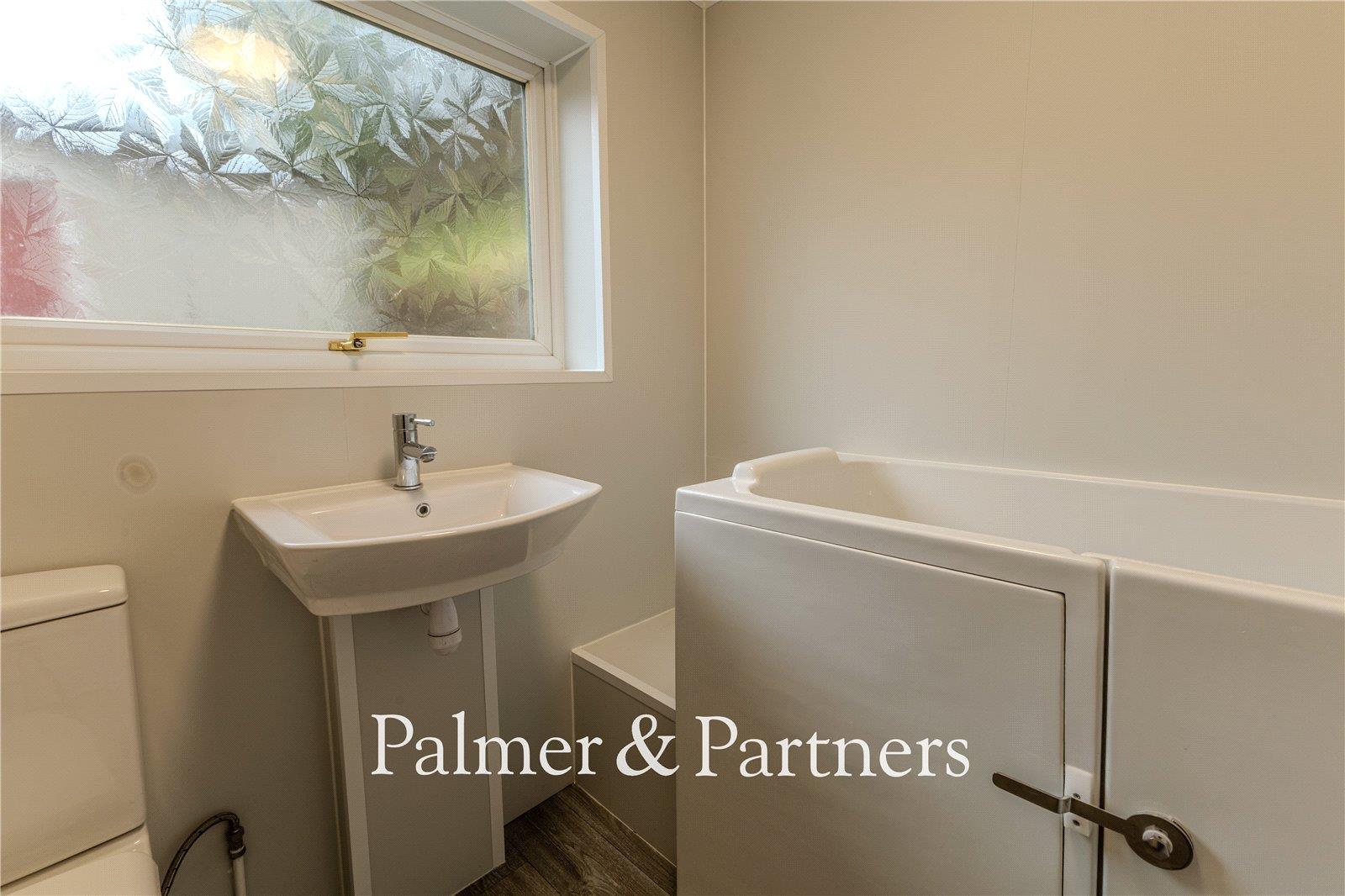 Property Image 75b60a8f-8bde-4555-8443-b6561cee9d41