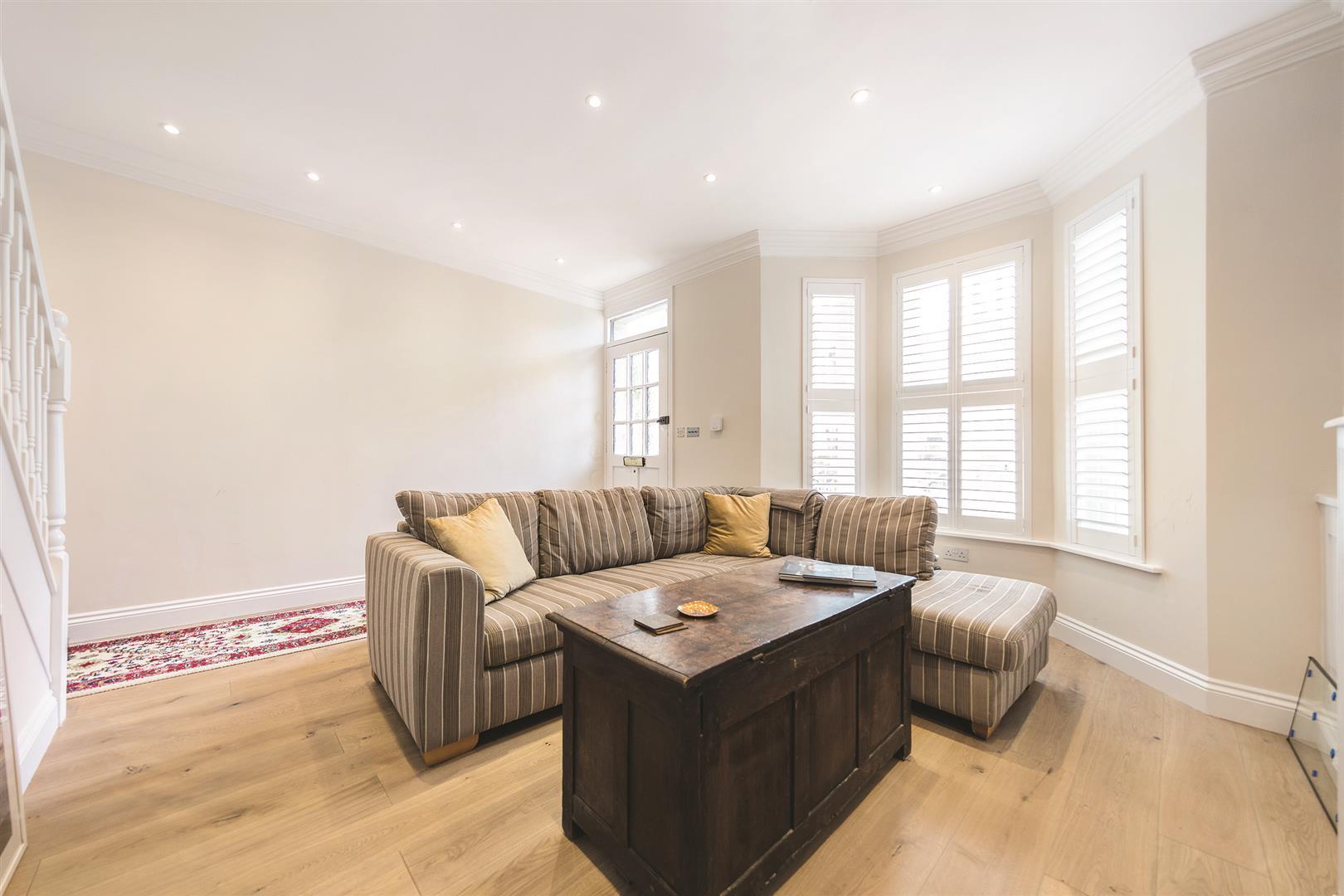 Property Image 75b64e5d-95f1-438b-8d33-31ba4f030d39
