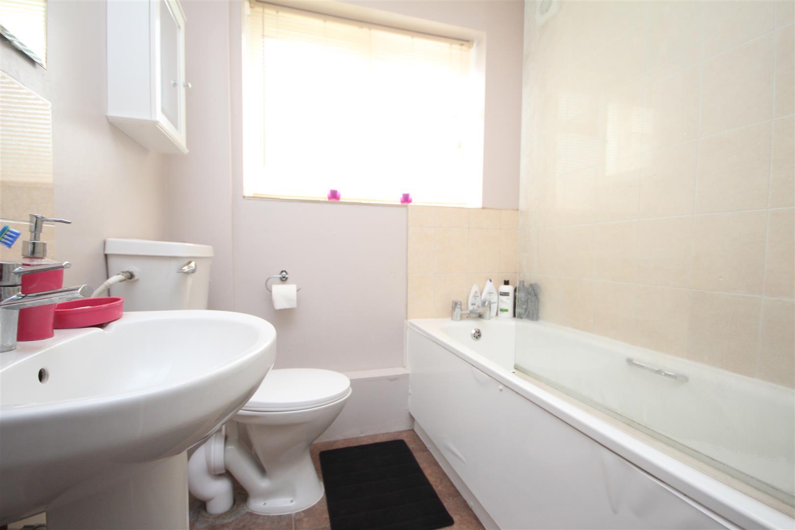 Property Image 75b9331c-6ecf-4245-abcb-c7a251e03b1f