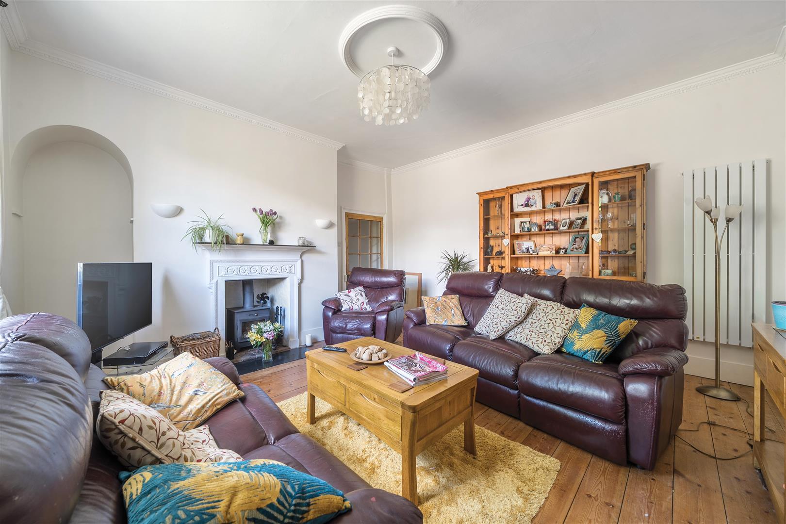 Property Image 75baa438-dc7d-4b94-97e3-8ba39a4caa4f