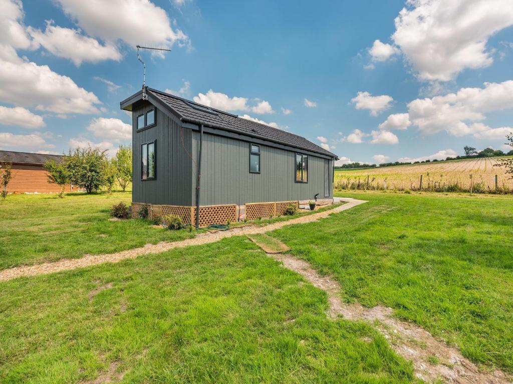 Property Image 75bb0fe5-a7b8-4bd2-bd74-6fb1a549a203