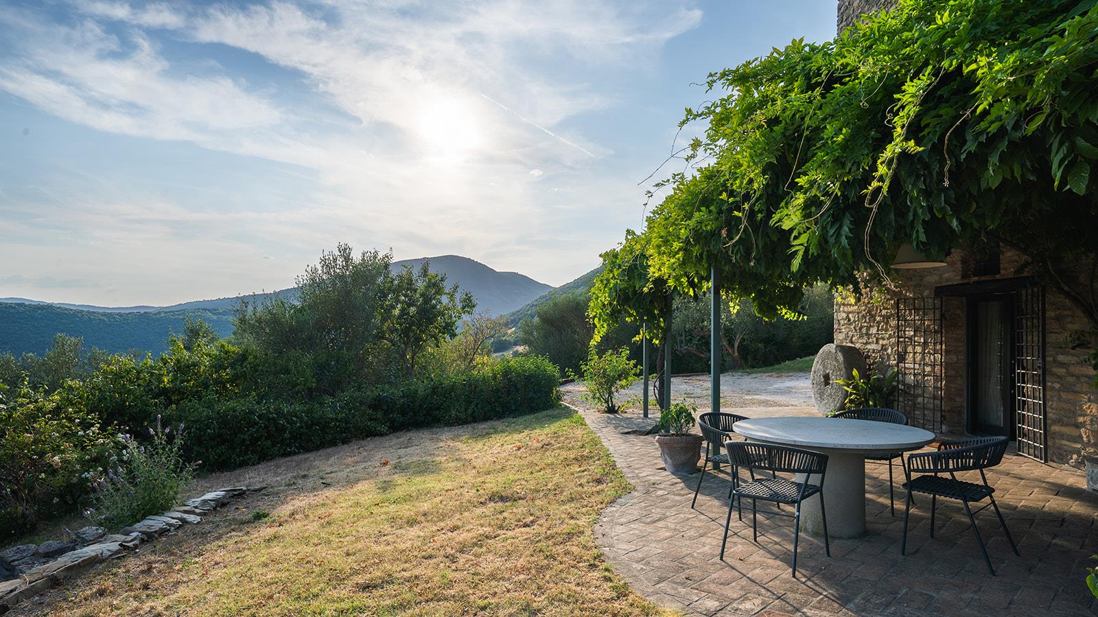 Property Image 75c71c1b-80d5-4c77-a441-3f94a5d80b0a