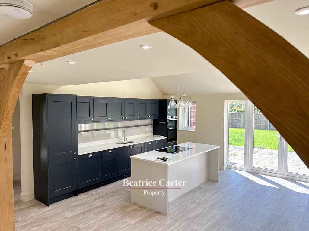 Property Image 75c8308a-286e-46f9-aeb8-7fc5a9420a6c