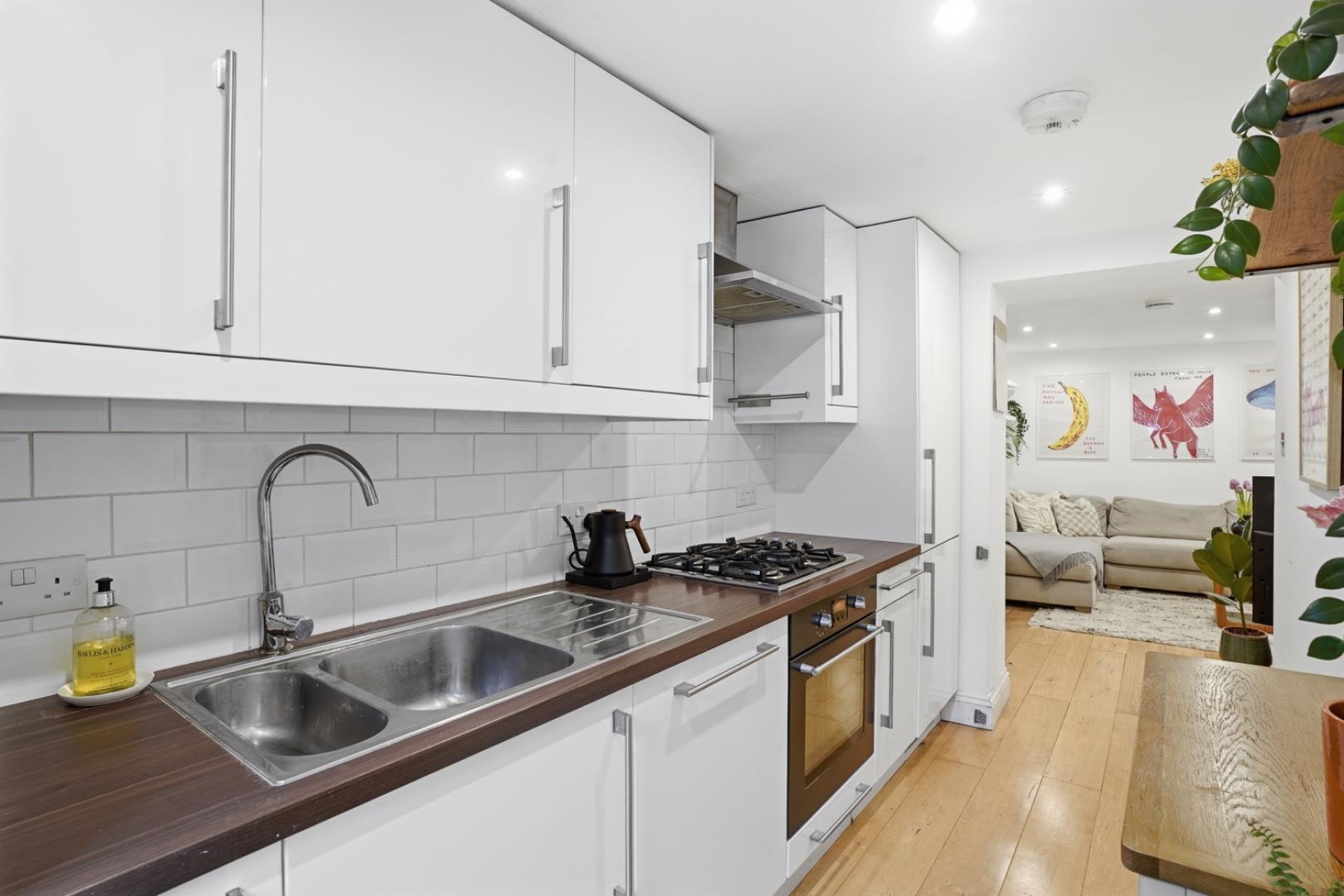 Property Image 75ca21a6-afca-4af7-b285-f10c731939e6