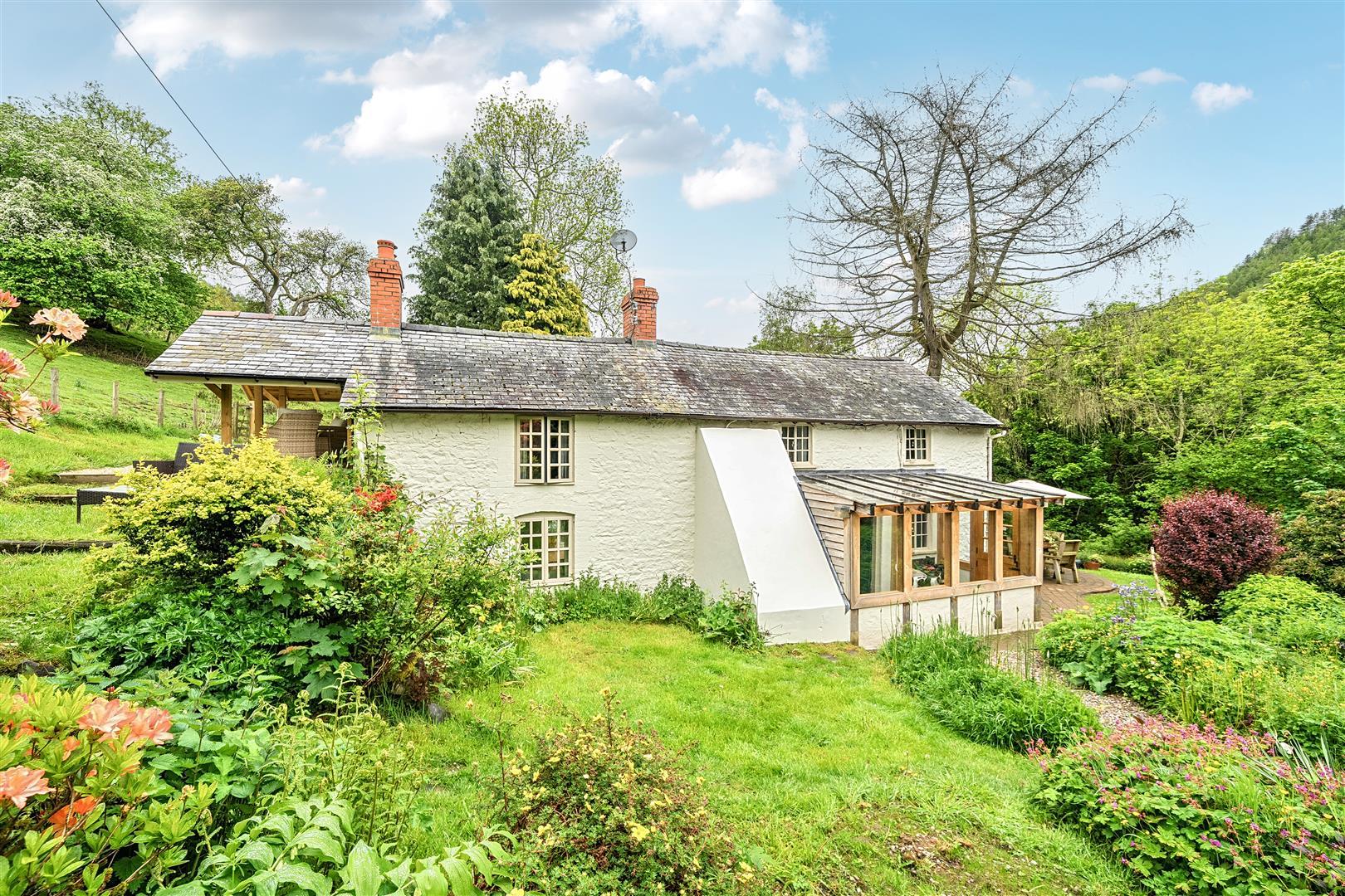 Property Image 75cb4d64-1eb0-4683-b299-638c4ab87b18