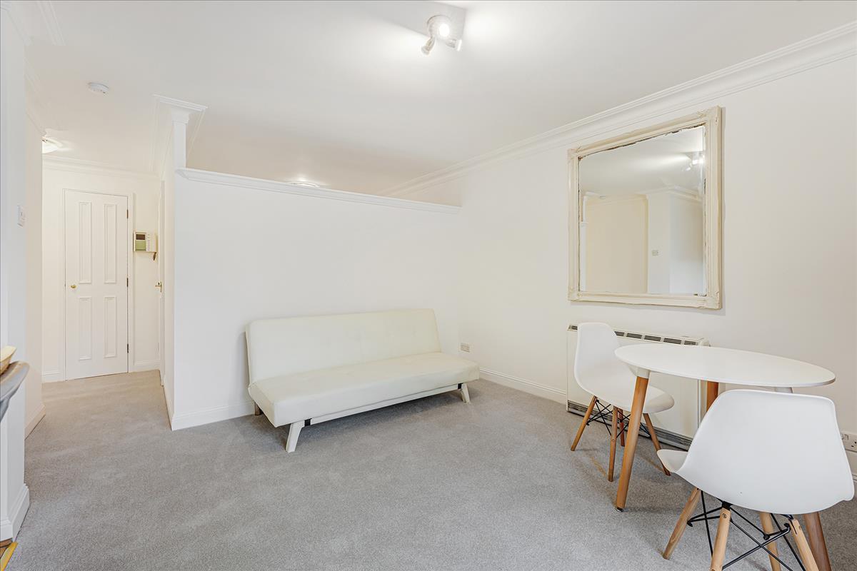 Property Image 75df1b2c-b08d-4b4e-942e-b9c3507f2b52