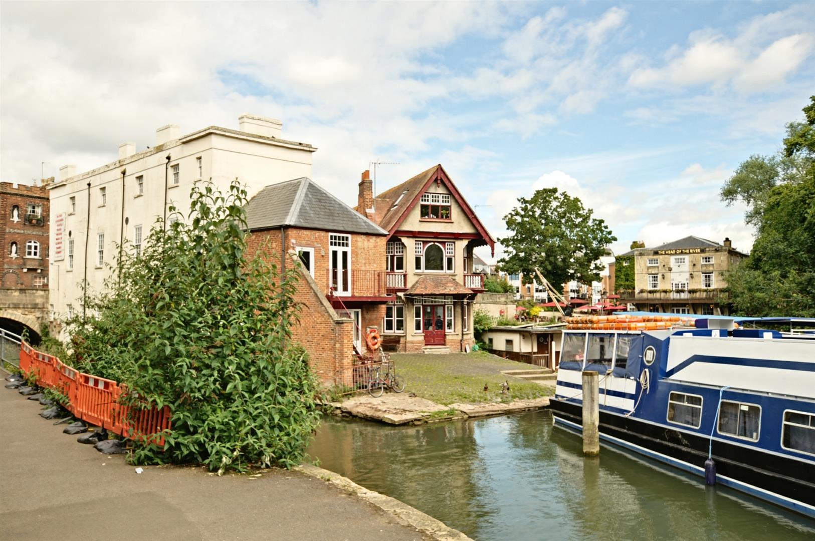 Property Image 75e8b561-10c0-4a1a-96b0-d2446bc1ec98