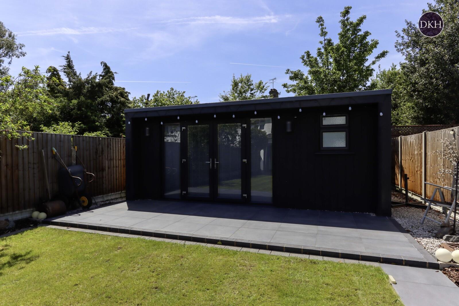Property Image 75ebbea2-301d-4088-89c6-f237b5c83fa8