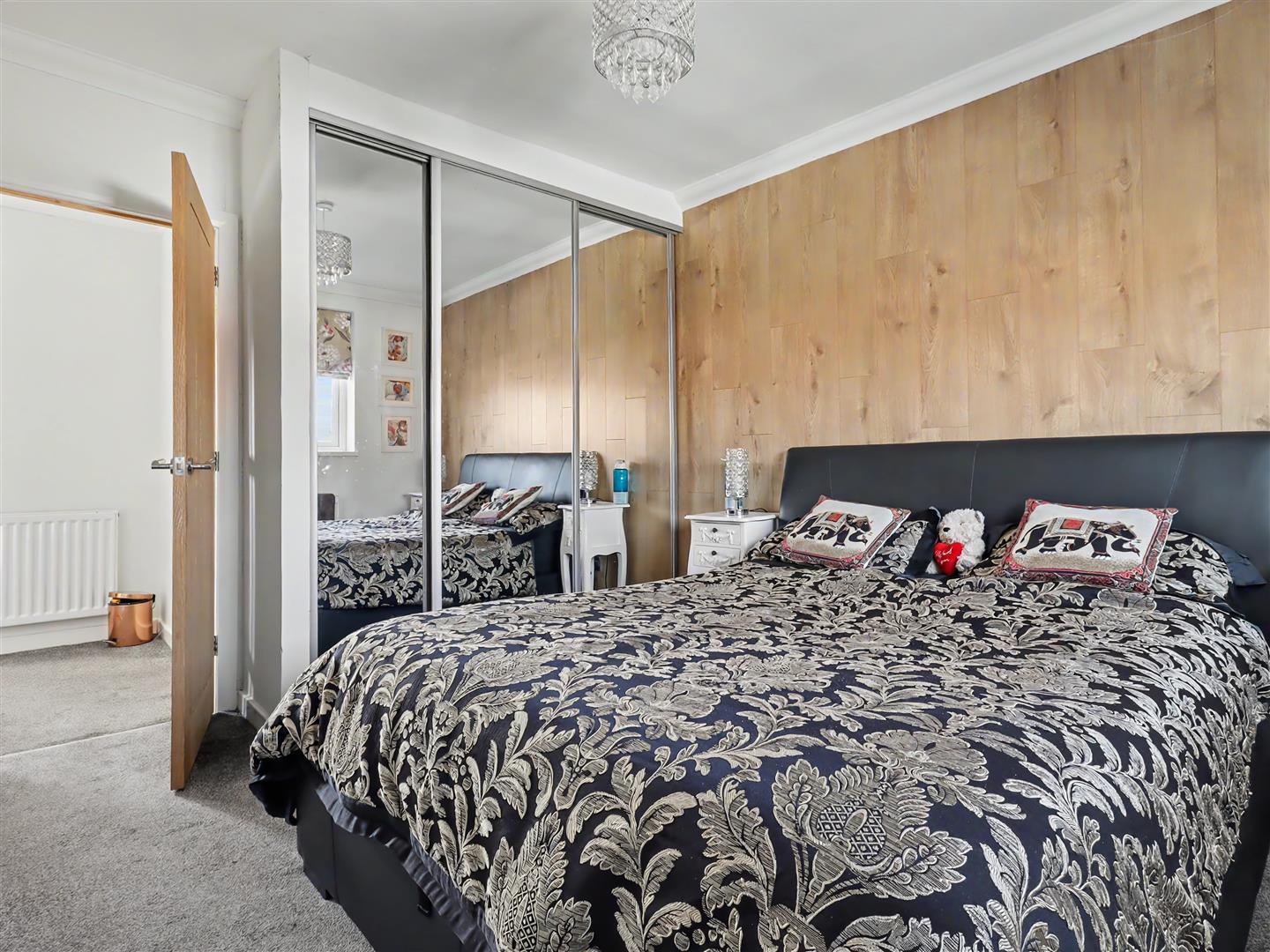 Property Image 75ec81ae-8a96-4d34-98f5-1a340453b7aa