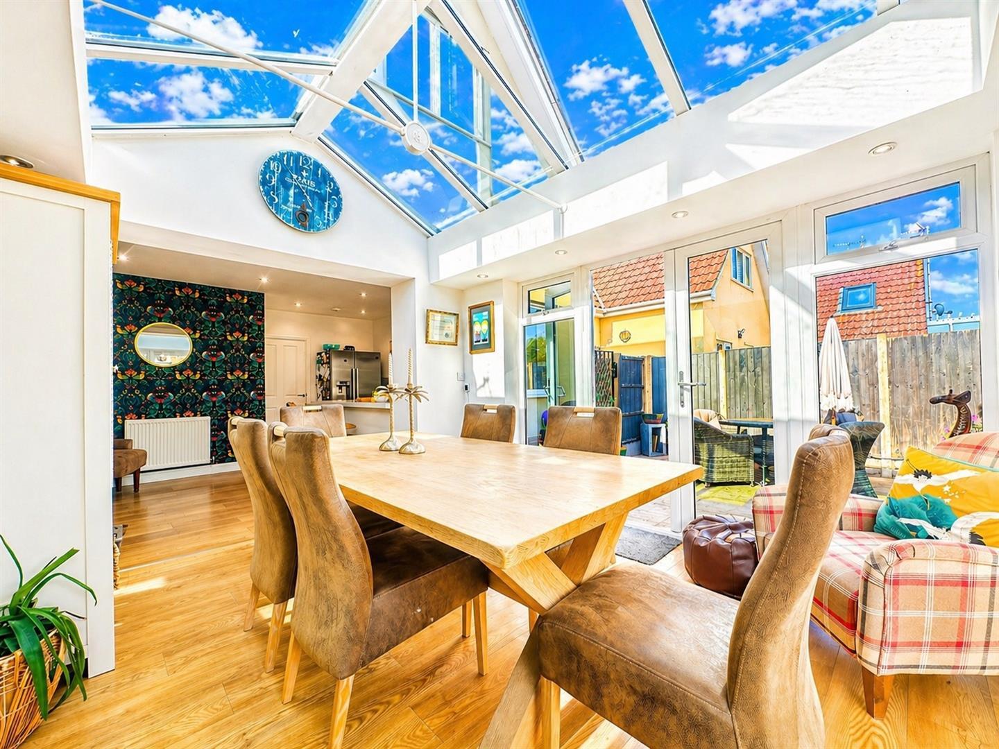 Property Image 75edac2f-07ac-40fe-9737-2611548e9a11