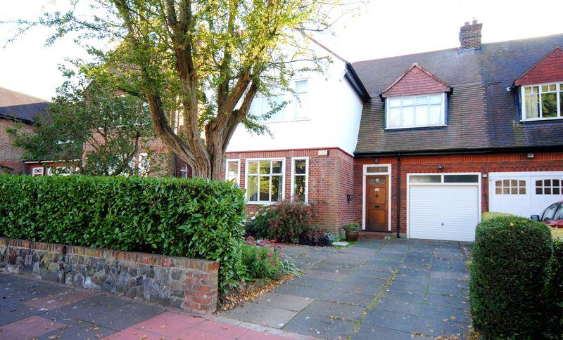 Property Image 75ef1bec-9e1c-4927-8369-2654d46c2787