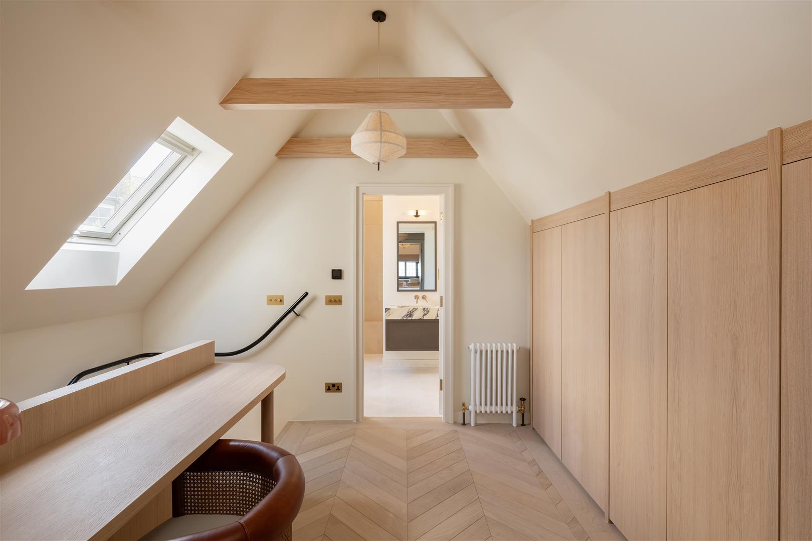 Property Image 75ef2bf7-1a32-4646-9cff-62e825bd874c