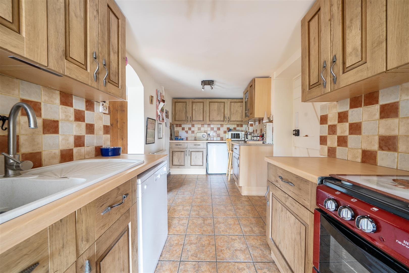 Property Image 75fb4077-e277-40e3-83b2-33c06a563536