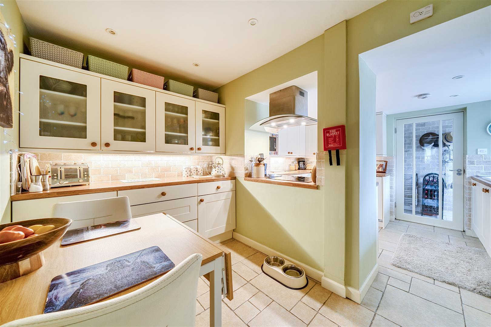 Property Image 76028101-ef9f-42ae-b235-ee54010a1796