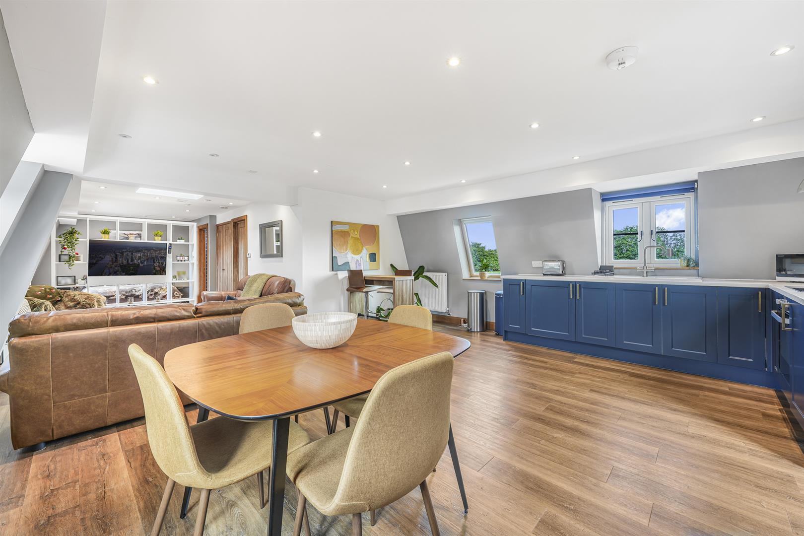 Property Image 76054f87-9ca5-4c70-ad88-3bf2e18e666b