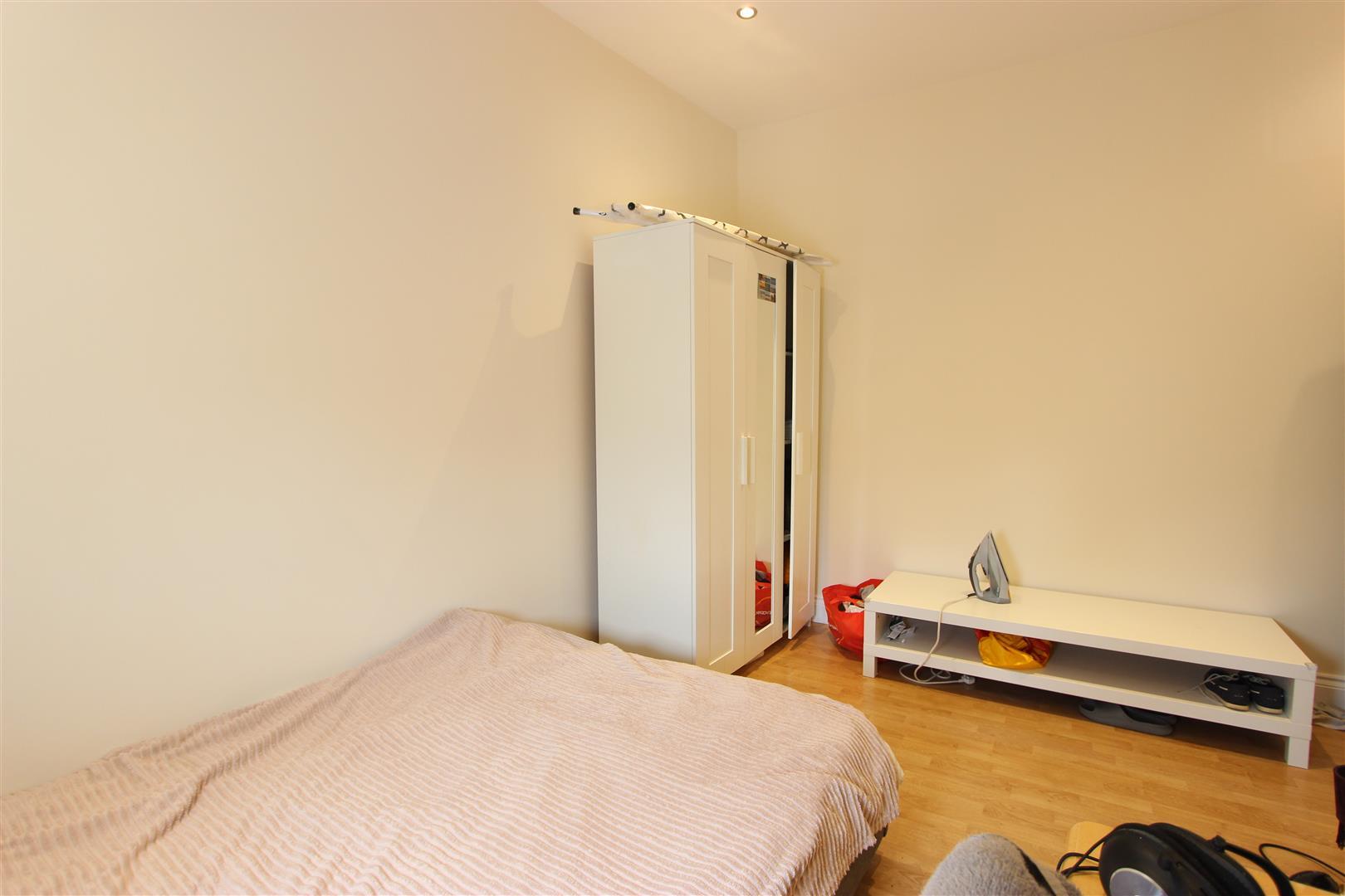 Property Image 76057984-d7bd-49b3-91ea-97800ee8b574