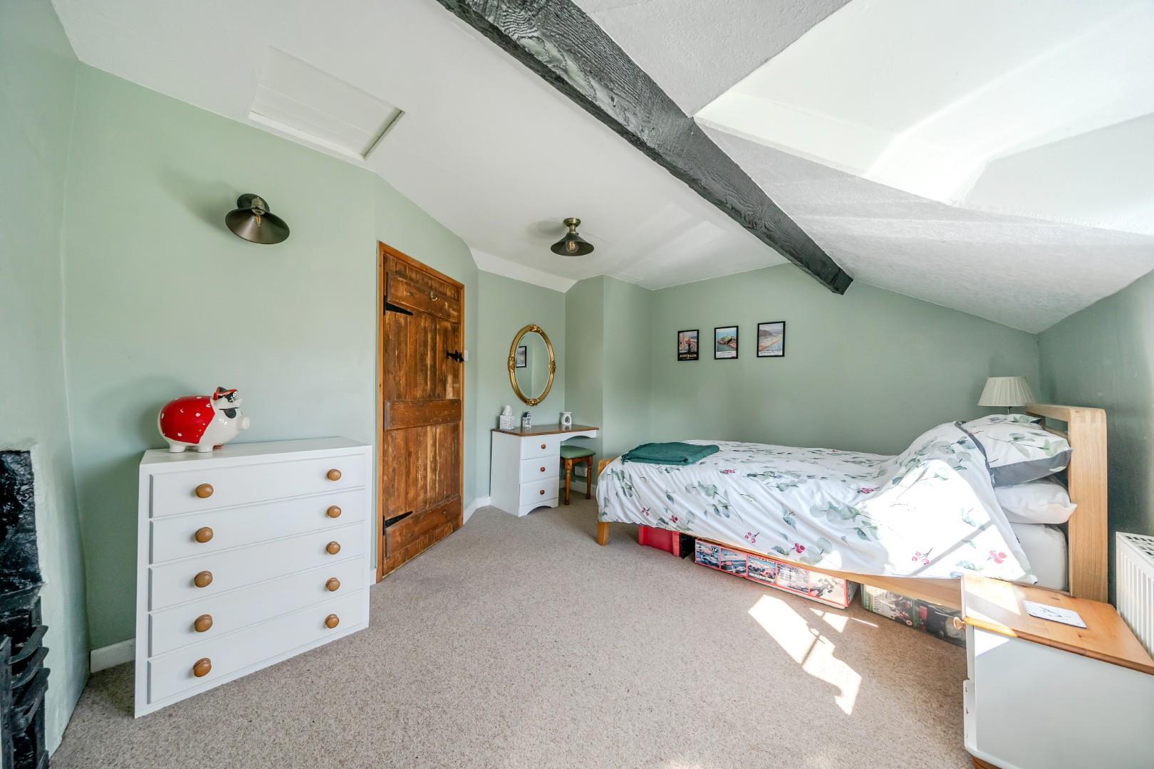 Property Image 760fbf39-fb06-4c05-beb1-2a65d90a62a4