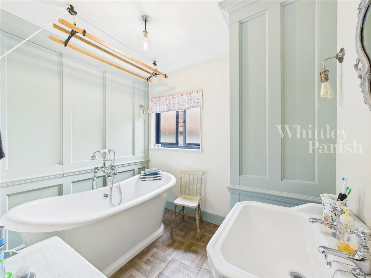 Property Image 761dd585-6e4b-4906-9351-4a6698ddf650